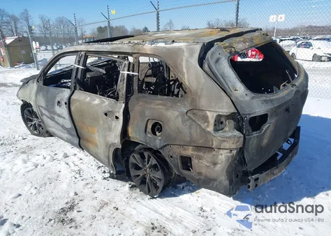 2016 Toyota Highlander Xle V6 z USA, uszkodzony, nr VIN 5TDJKRFH8GS232336